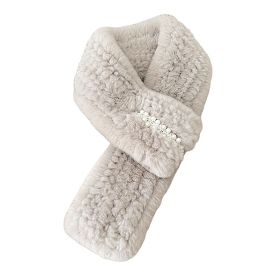 气质小香风獭兔毛围巾优雅钉珠