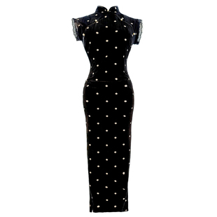 妖精的衣见钟情复古摩登波点旗袍2025秋冬新款丝绒连衣裙女修身