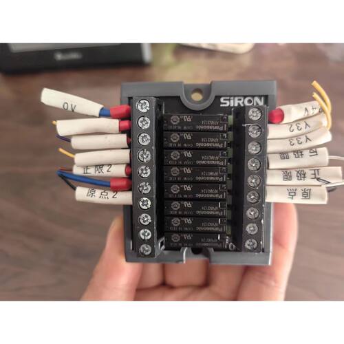 【维修议价】胜蓝SiRON8位继电器模组继电器APAN3124议价260