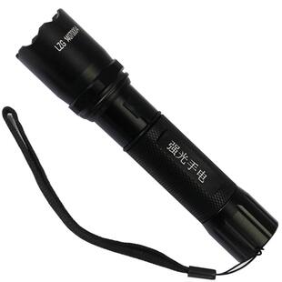 龙之谷强光手电筒三代户外防身报警强光手电远射超亮手电筒送U夹