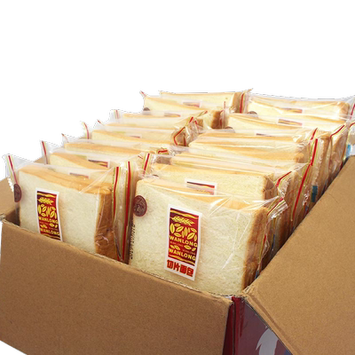 制作三明治营养早餐吐司切片面包