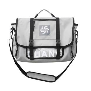 大容量斜挎包男士单肩包男生上课通勤背包手提机能工装包电脑书包