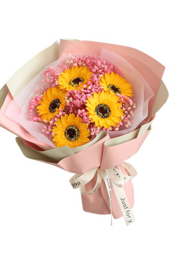 肥皂花花束手捧花成品毕业季
