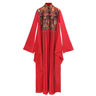 杨丽萍官方原创设计雀云裳民族风国风刺绣年会喜宴高级感连衣裙