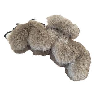 大号毛绒发夹女2025年新款冬季发量多鲨鱼夹高级感后脑勺毛毛抓夹