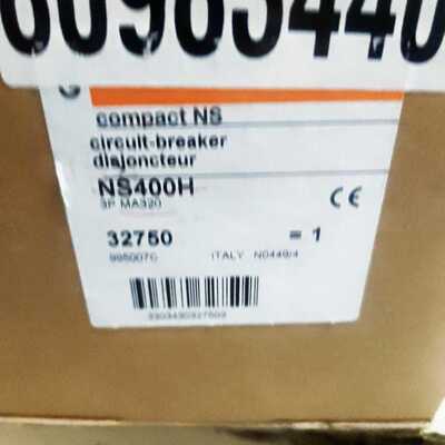 议价施耐德 NS400H  MA320 32750