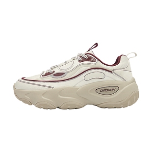 乔丹休闲鞋女鞋红色2025冬季皮面轻便增高老爹鞋女鞋子商场同款