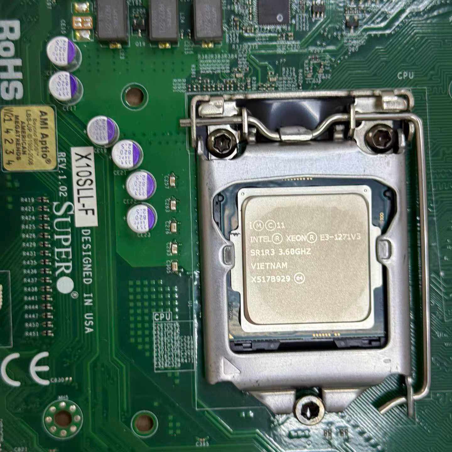 议价Intel Xeon E31271V3 3.60GHz C可维修 - 实物图