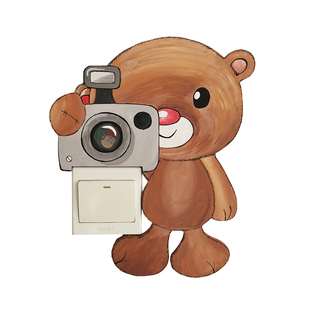 创意手绘布朗熊萌萌可爱的小熊拍照插座遮丑神器尚大气高端墙饰