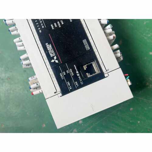 议价拆机原装正品三菱Fx5u64MTES成色嘎嘎好新年份维修