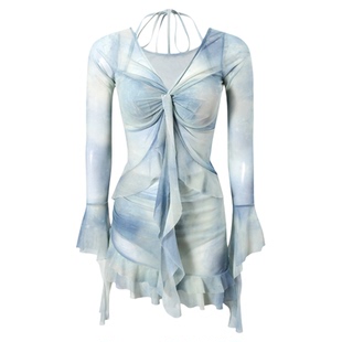 2025新款比基尼海边温泉性感钢托聚拢长袖罩衫分体四件套泳衣女