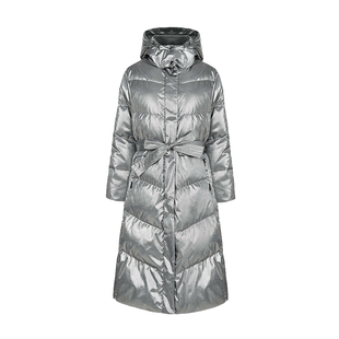 sdeer圣迪奥冬季女装高领连帽收腰亮面长款羽绒服S23482402