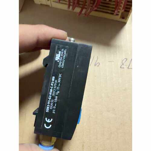 溢价-FESTO费斯托压力传感器SDE1V1G2H18C