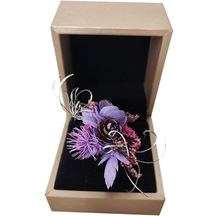 森系草坪婚礼结婚仪式求婚永生花戒指对戒伴郎伴娘胸花口袋花束