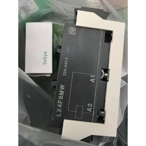 议价可维修施耐德接触器线圈LX4F8MW220240V施耐德DR5TE4U240V2A