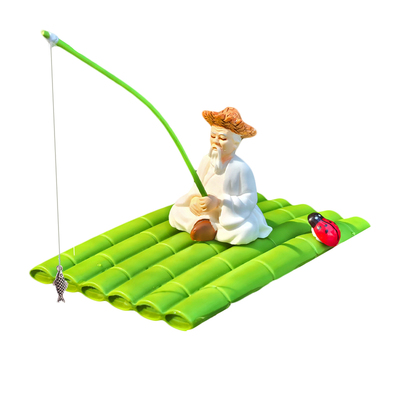 水面漂浮竹排竹筏钓鱼翁摆件