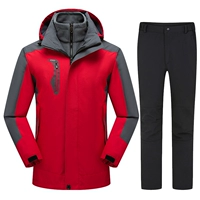 Красные съемные черные штаны