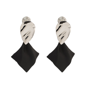 不规则黑色几何耳环冷淡风气质高级感潮流耳钉女蚊香盘无耳洞耳夹