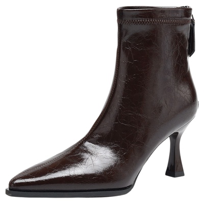 达芙妮官网女鞋！尖头细跟短靴