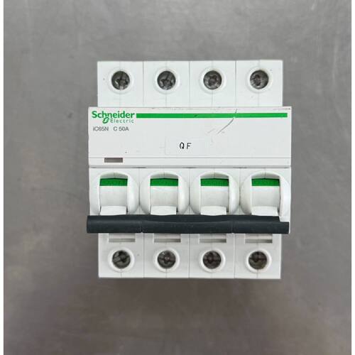 〔议价-可维修〕施耐德塑壳断路器 IC65N C 50A 4P四极 全新均有