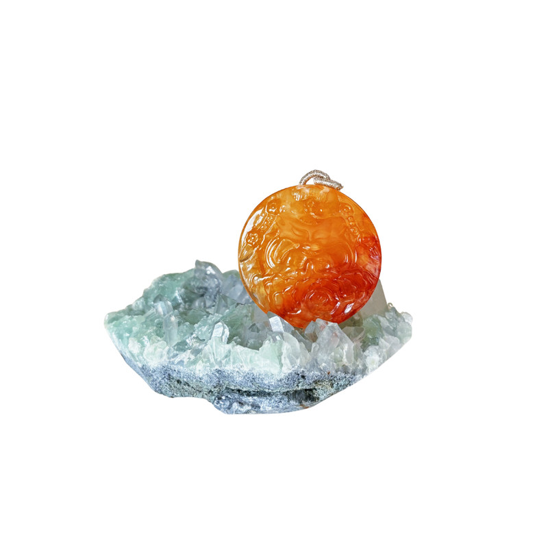 【花开富贵】天然俏色橘红胶花九颈饰