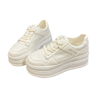 小白鞋女款2026新款夏薄款厚底女鞋透气真皮软底今年流行爆款板鞋