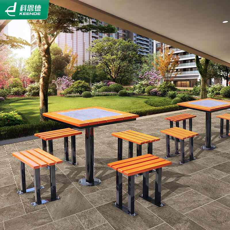 小区户外休闲桌椅室外防腐木象棋盘靠背座椅架空层一桌四椅围树椅