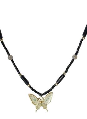 新中式国风蝴蝶串珠吊坠项链