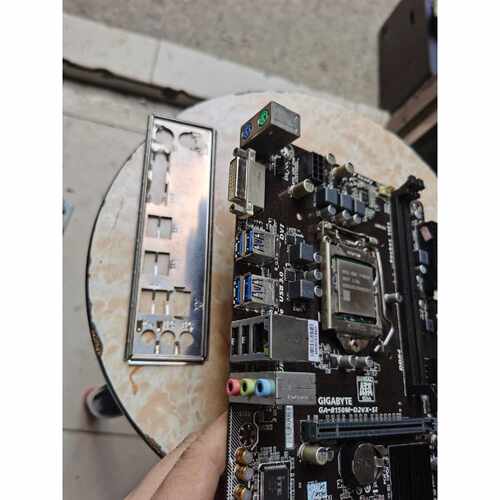 议价I78750H魔改U带板正常用的主板是技嘉B150M维修