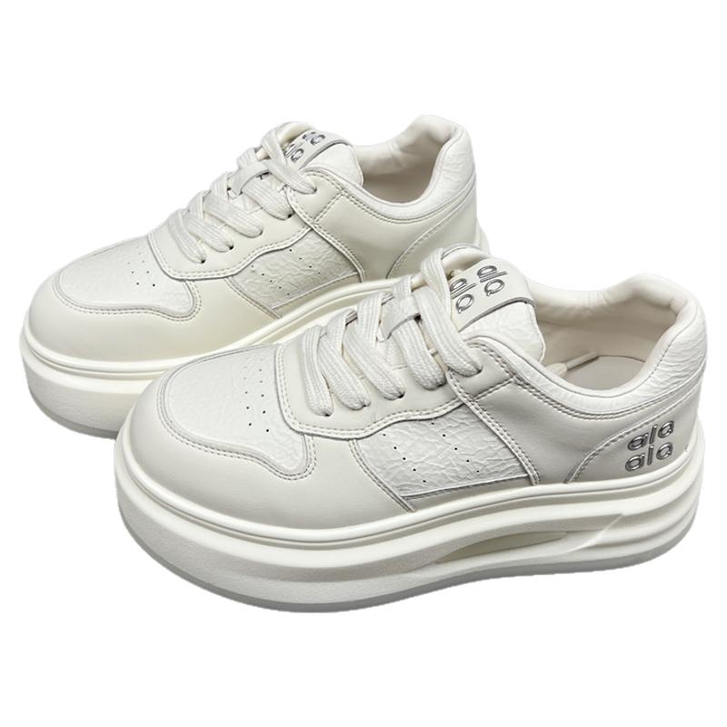 真皮小个子增高松糕鞋女休闲小白鞋2025秋季吸膜底软底厚底板鞋潮