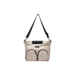 安踏托特包大容量通勤包课本休闲百搭耐磨实用多隔层单肩斜挎包