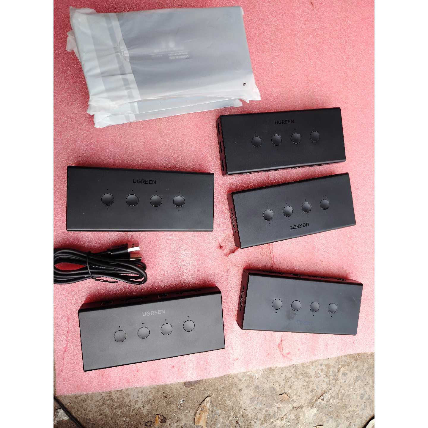 议价绿联VGA四进一出kvm切换器型号50280全新没有用过可维修