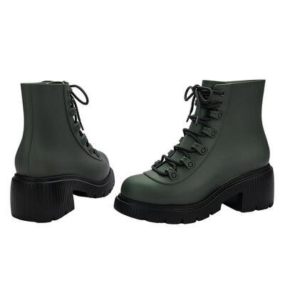 Melissa女士复古高跟靴子