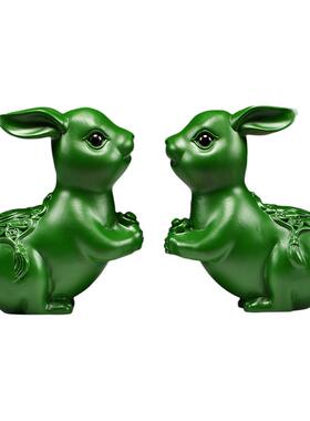 实木雕刻绿色兔办公室装饰工艺品