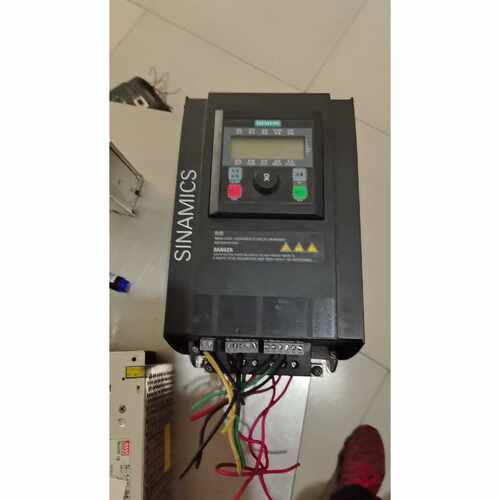询价6SL3217-0CE23-0UA0，变频器，3Kw，