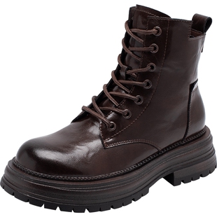 达芙妮棕色马丁靴女款2026新款春秋厚底真皮中筒增高美拉德短靴子