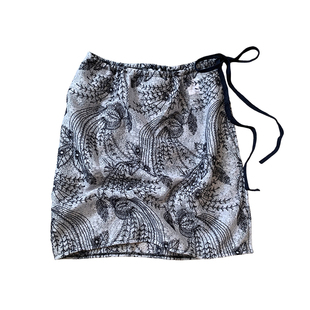 重工蕾丝屁帘女春夏叠穿高级感配牛仔裤子半身裙薄款短裙2026新款