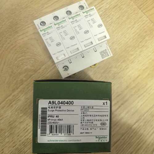 议价iPRU 20 3P施耐德万高电涌保护器A9L020300可插拔式浪涌保护