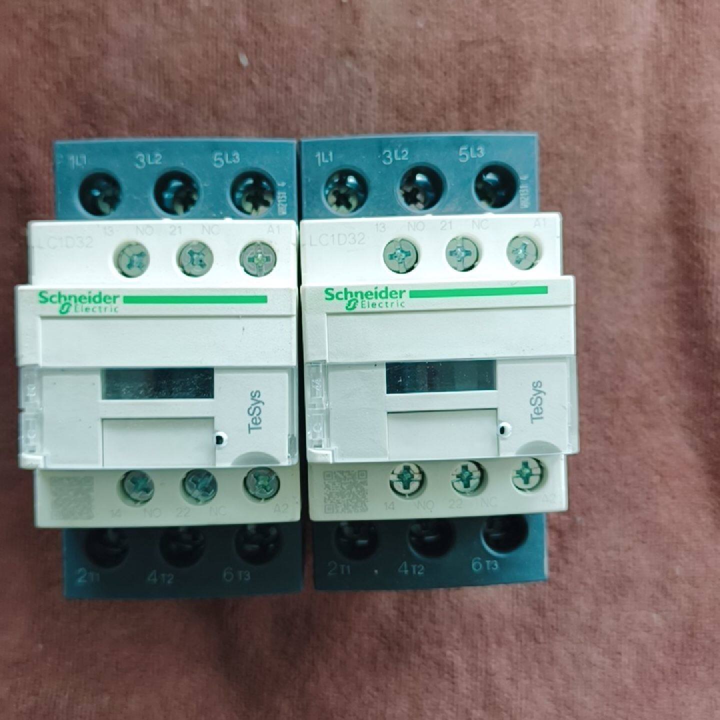 〔议价-可维修〕施耐德交流接触器LC1D32M7C 全新均有货