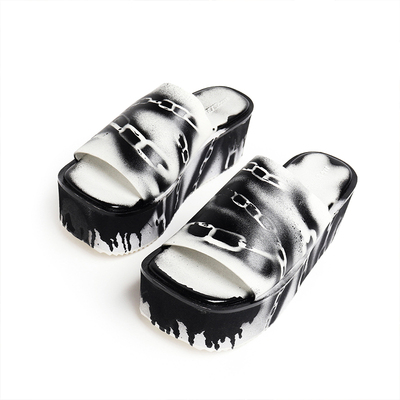 沉没手工喷绘流浪脏拖鞋