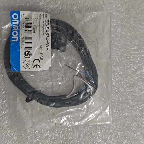 欧姆龙EE-SX674-WR光电传感器，全新原装正品，带线设，议价商品