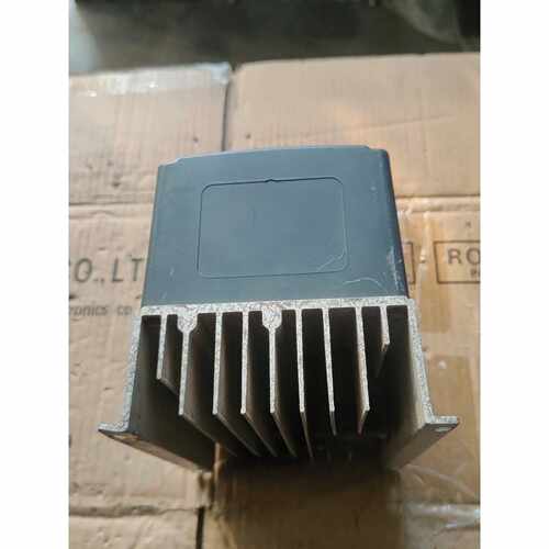 议价科沃变频器AD3504T1.5GB2R维修