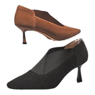 星期六深口单鞋新款优雅简约细跟通勤黑色百搭女鞋SSC3112271