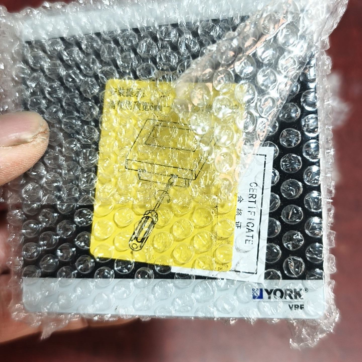 YORK中央空调触摸线控面板 全新原装正品 带气泡膜保护 型