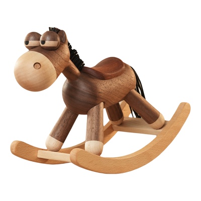 原上城马年一马当先桌面摆件