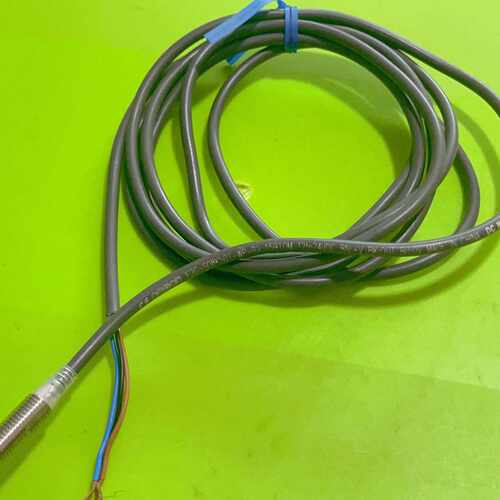 E2E-X4MD2正品E2G-S08KS01-WP-B2欧姆