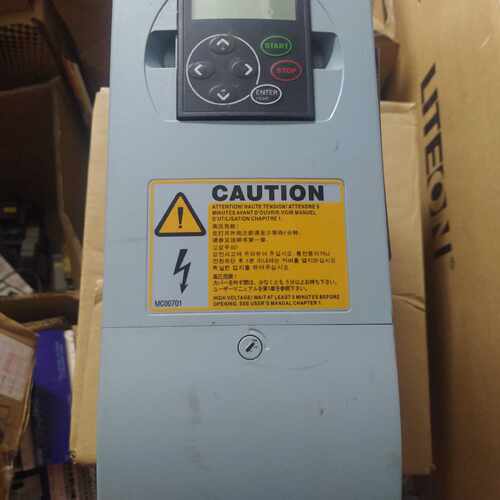 询伟肯变频器NXL00055C2H1SSS0000