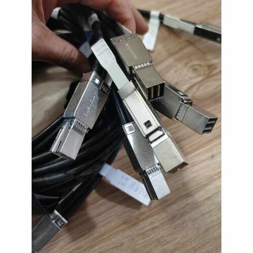 Amphenol.12G连接线EXTSFF8644SFF