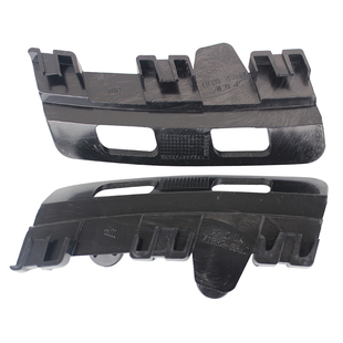 适配长安铃木雨燕后组合灯固定支架尾灯安装支架后车灯支架原厂件