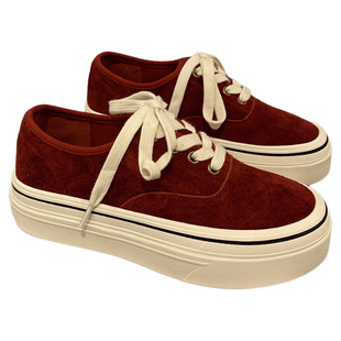 2026新款磨砂牛皮复古圆头休闲板鞋女百搭系带松糕厚底低帮运动鞋